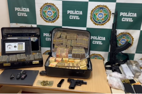 Ação conjunta de PF com polícias de RJ, PR e SP deflagra operação contra organização criminosa ligada a tráfico de drogas