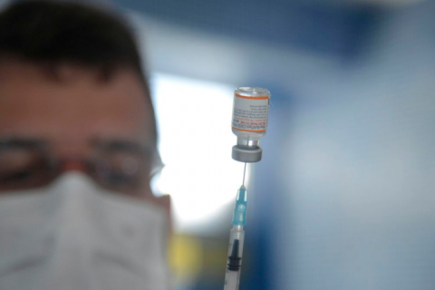 Vacina contra Covid-19 será incluída no Calendário Nacional de Vacinação a partir de 2024