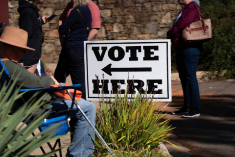 Carolina do Norte inicia eleições nos EUA com recorde de votos antecipados
