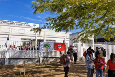 MST invade prédios do Incra em 22 Estados