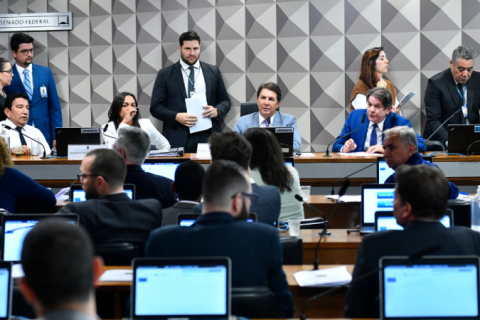 Após adiar depoimento de Braga Netto, CPMI do 8 de Janeiro vai ouvir ex-assessor de Bolsonaro nesta terça