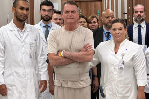 Hospital divulga novo boletim médico sobre estado de saúde de Jair Bolsonaro