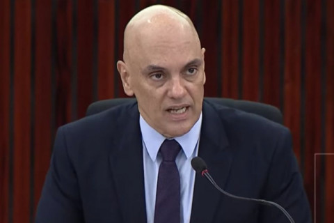 STF restabelece condenação de quatro anos de prisão para ladrão de celular