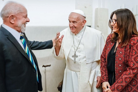 Lula vai viajar para funeral do papa Francisco nesta quinta