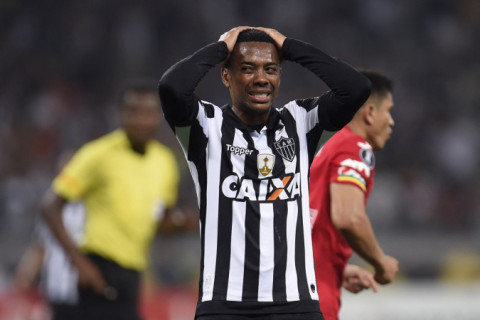STJ julga nesta quarta-feira se Robinho cumprirá pena por estupro no Brasil