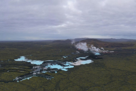 Lagoa Azul da Islândia fecha temporariamente após ser atingida por mais de mil tremores em 24 horas