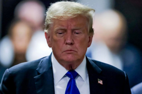 Avião de Trump desvia após problemas mecânicos a caminho de comício em Montana