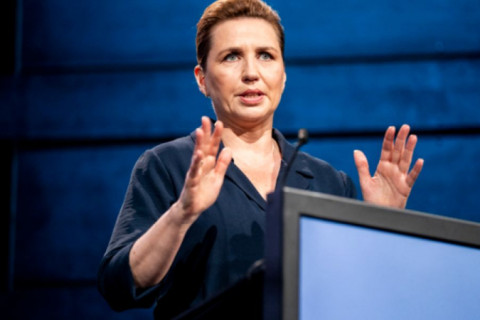 ‘Os Estados Unidos não podem anexar outro país’, diz premiê dinamarquesa sobre Groenlândia