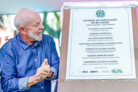 Lula ignora Abril Vermelho e nega invasões de terras em seu terceiro mandato