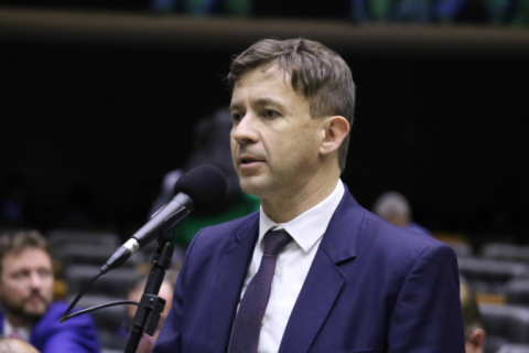 Entenda a operação da PF contra deputado suspeito de desviar emendas Pix