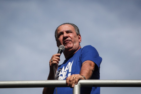 Silas Malafaia comenta ausência de Tarcísio em manifestação; governo de SP divulga nota para explicar cirurgia