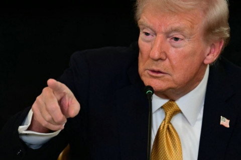 Sem citar a Venezuela, Trump promete ações terrestres contra cartéis de drogas