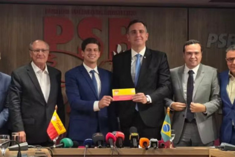 Rodrigo Pacheco se filia ao PSB de olho no governo mineiro