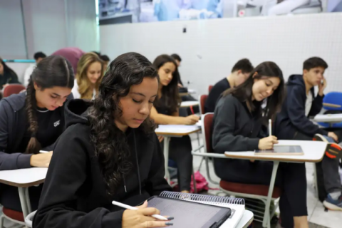 Começam nesta segunda-feira as inscrições do Fies para o segundo semestre