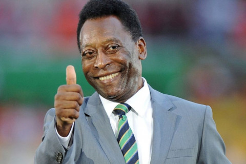 Exame de DNA de mulher que afirma ser filha de Pelé dá resultado negativo