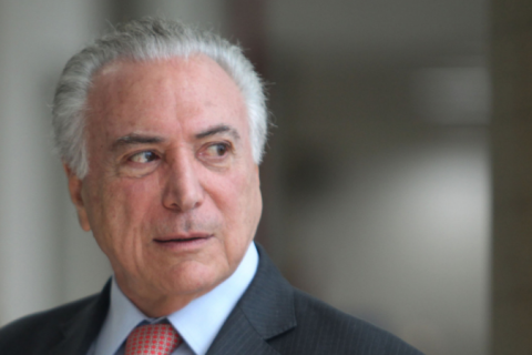 Sou favorável ao fim da reeleição, mas grande reforma seria semipresidencialismo, diz Temer