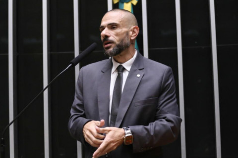 Deputado elogia operações policiais, mas cobra valorização: ‘Não há segurança com a tropa exausta’