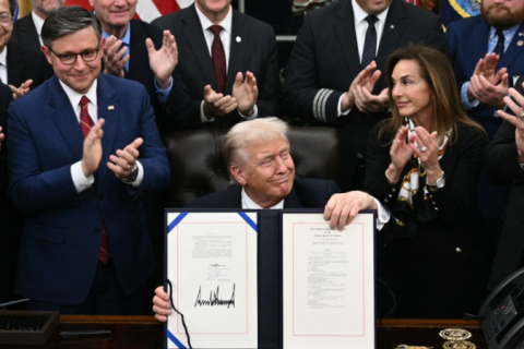 O que acontece após Donald Trump sancionar o fim do ‘shutdown’ nos EUA?