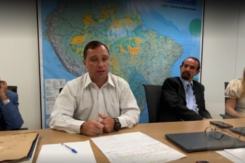 Moraes arquiva investigação sobre Bolsonaro no caso da fraude no cartão de vacina