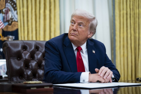 Governo brasileiro reage a tarifas adicionais no valor de 10% a exportações brasileiras