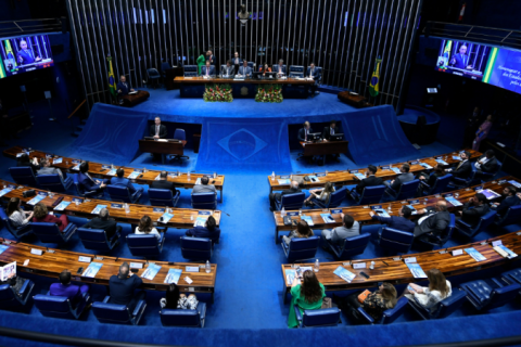 Senado recorre de decisão do STF sobre transporte público gratuito nas eleições