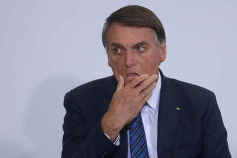 Entenda quais são as medidas restritivas determinadas a Bolsonaro pelo STF