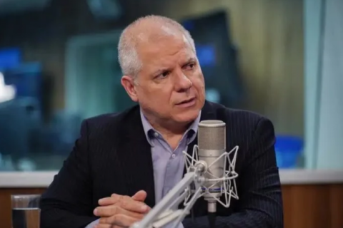 Presidente do INSS é afastado após operação da Polícia Federal e da Controladoria-Geral da União