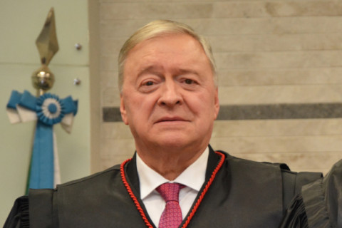 Desembargador que ‘agradou’ PCC recebeu R$ 357 mil em 3 meses no MS