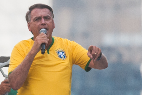 Congresso mantém vetos de Bolsonaro e não criminaliza disseminação de informação falsa durante eleições