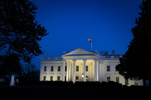 Casa Branca nega culpa em tragédia com 103 mortos no Texas