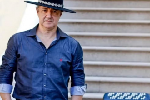 Gaiteiro e tecladista da banda Nenhum de Nós, João Vicenti, morre aos 58 anos