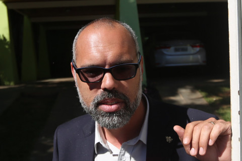 Moraes determina que Meta e X enviem à PF dados de contas de Allan dos Santos