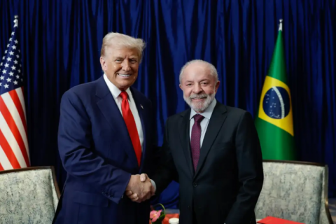 Governo Trump propõe que prisões brasileiras recebam imigrantes detidos