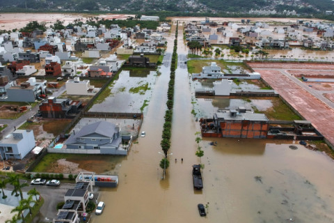 Desastres climáticos já causaram mais de R$ 700 bilhões em prejuízos às cidades brasileiras em 12 anos