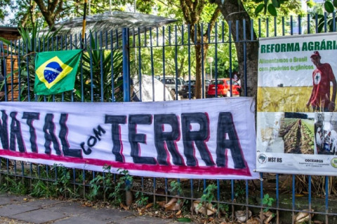 MST critica mudanças no Minha Casa Minha Vida por ‘favorecem’ classe média