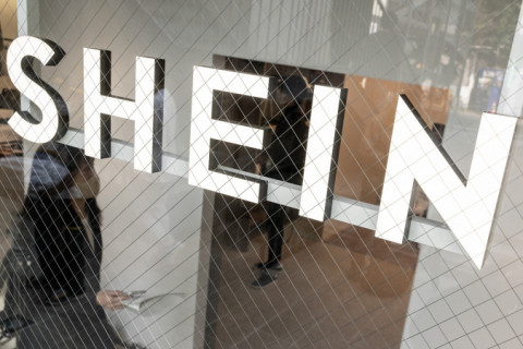 Câmara aprova projeto que taxa em 20% compras internacionais de até US$ 50