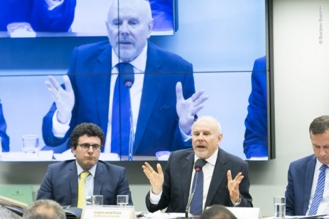 Governo de Lula trabalha para indicar Guido Mantega para Conselho de Administração da Vale