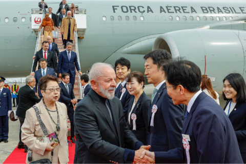 Comitiva de Lula chega ao Japão para buscar novas parcerias comerciais