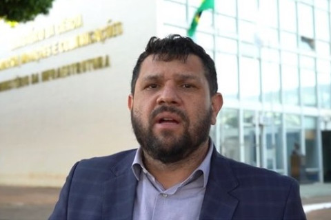 Moraes solicita extradição de Oswaldo Eustáquio, foragido da Justiça brasileira que reside na Espanha