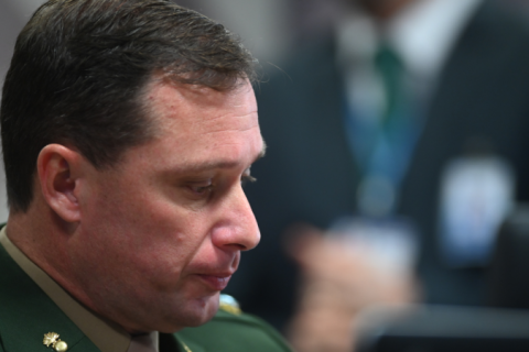 Mauro Cid diz à PF que entregou dinheiro de venda de relógios nas mãos de Bolsonaro