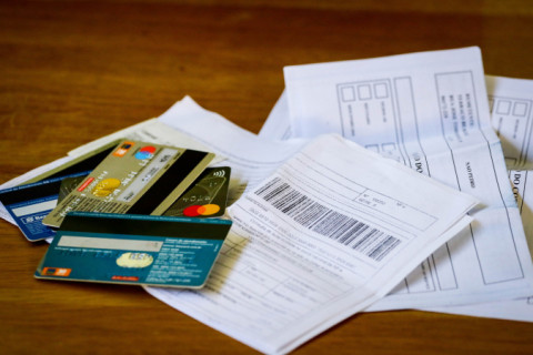 Endividados podem negociar dívidas a partir desta segunda