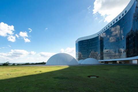 PF investiga desvio de R$ 14 milhões de ministério e TSE após invasão de sistema