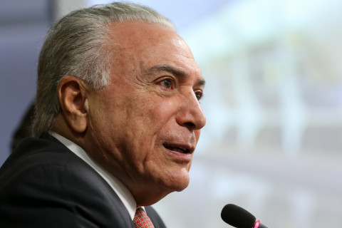 Michel Temer diz que Jair Bolsonaro pode ser incluído em uma articulação para a eleição de 2026
