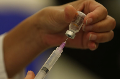 Anvisa registra vacina fabricada pelo Instituto Serum contra a Covid-19