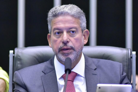 Lira decide prorrogar CPIs da Câmara por mais sete dias