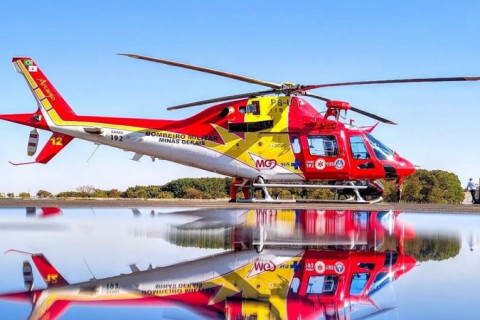 Helicóptero do Corpo de Bombeiros de MG cai durante operação de salvamento e seis morrem