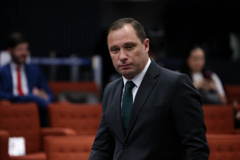 Conta do Instagram atribuída a Cid foi registrada com e-mail em nome do delator, diz Meta ao STF