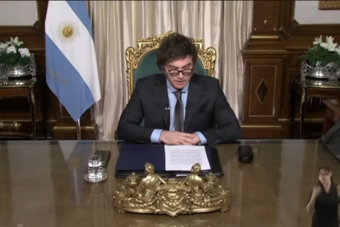 Presidente argentino demite secretário de Trabalho após proposta de aumento salarial
