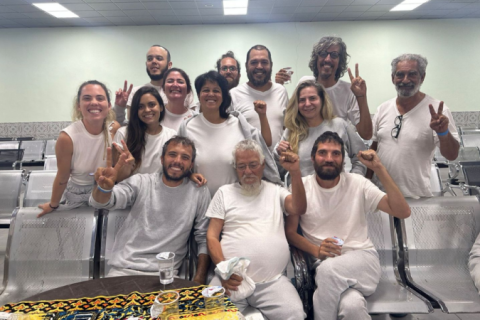 Ativistas brasileiros que integravam a flotilha são deportados de Israel para a Jordânia