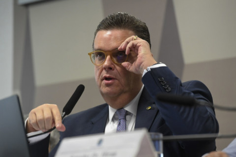 Governo afasta integrantes de entidades do conselho da Previdência sob investigação da fraude do INSS